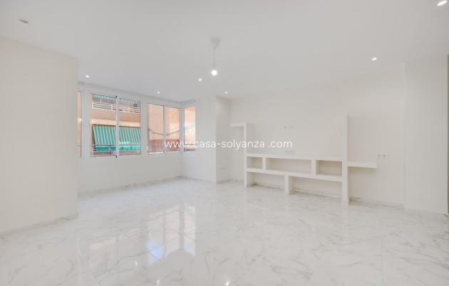 Wiederverkauf - Wohnung - Torrevieja - Center