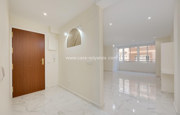 Wiederverkauf - Wohnung - Torrevieja - Center