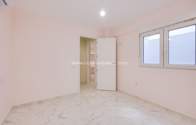 Wiederverkauf - Wohnung - Torrevieja - Center