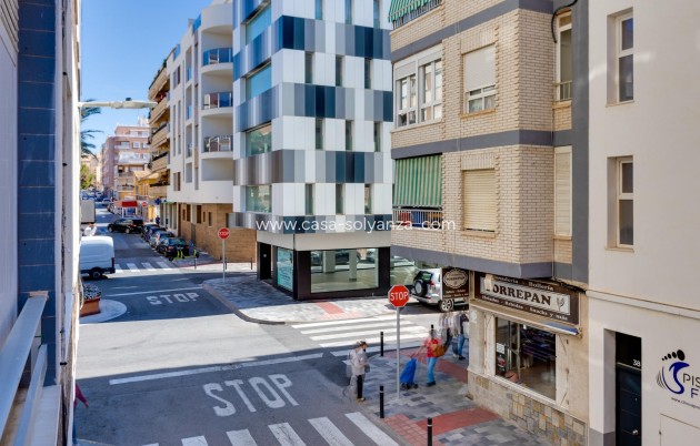 Wiederverkauf - Wohnung - Torrevieja - Center