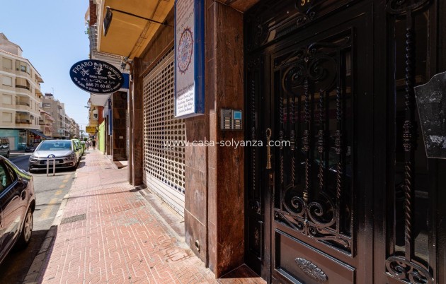 Wiederverkauf - Wohnung - Torrevieja - Center