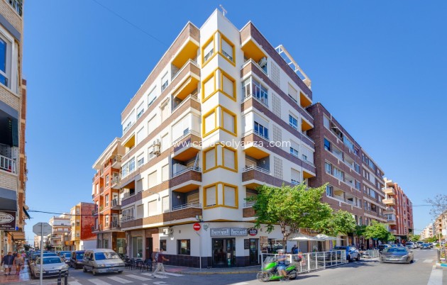 Wiederverkauf - Wohnung - Torrevieja - Center