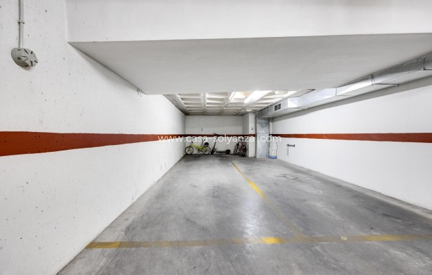 Wiederverkauf - Wohnung - Torrevieja - Center
