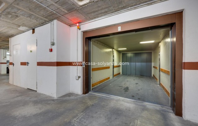 Wiederverkauf - Wohnung - Torrevieja - Center