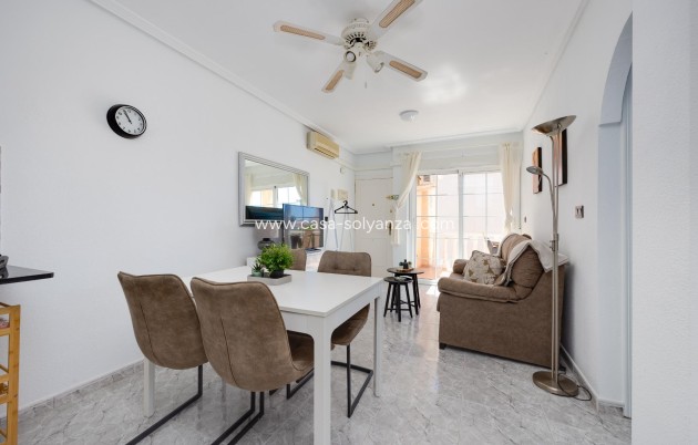 Wiederverkauf - Wohnung - Orihuela Costa - La Zenia