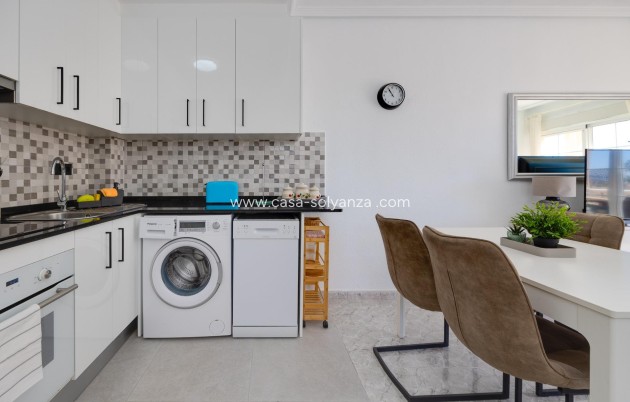 Wiederverkauf - Wohnung - Orihuela Costa - La Zenia