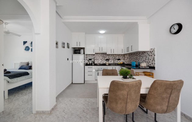 Wiederverkauf - Wohnung - Orihuela Costa - La Zenia