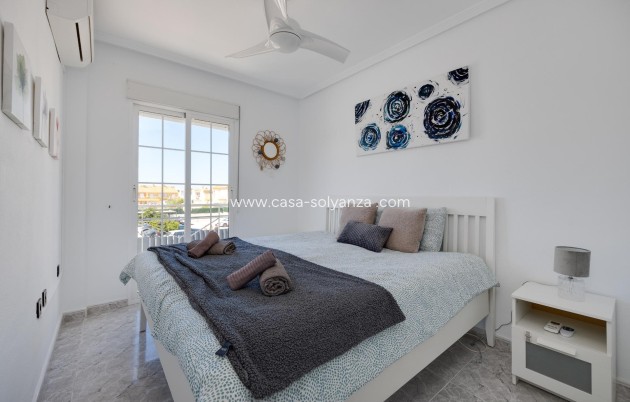Wiederverkauf - Wohnung - Orihuela Costa - La Zenia