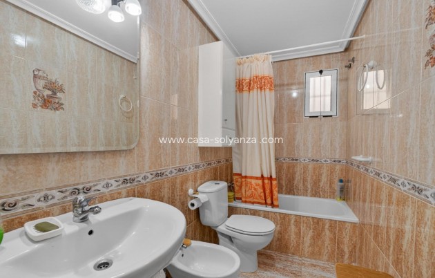 Herverkoop - Appartement / flat - Torrevieja - Playa de los locos