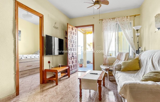 Resale - Bungalow - Orihuela Costa - Playa Flamenca