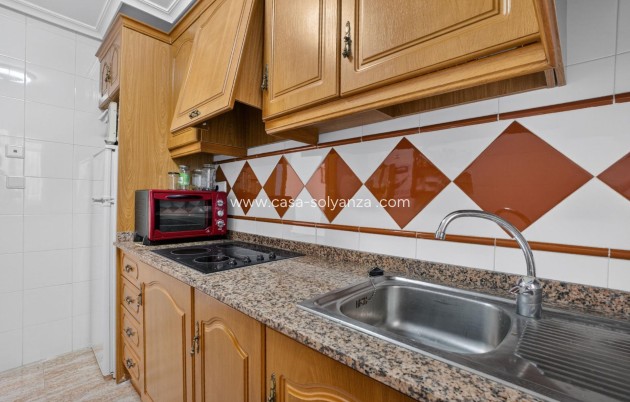 Herverkoop - Appartement / flat - Torrevieja - Playa de los Locos