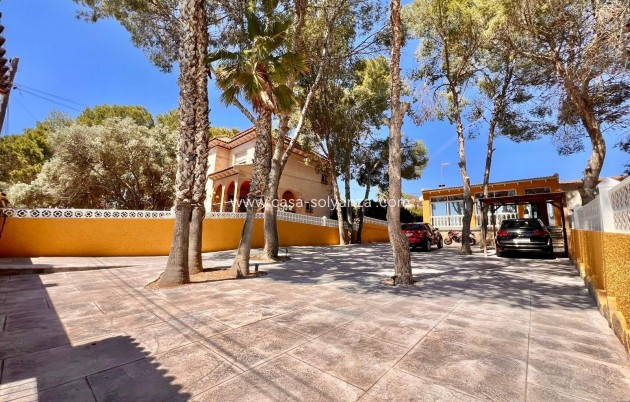 Resale - Villa - Torrevieja - Los Balcones