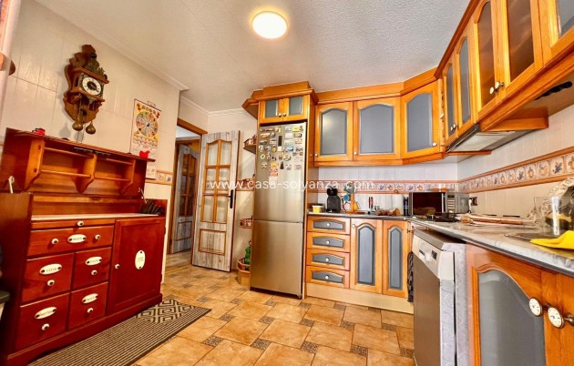 Resale - Villa - Torrevieja - Los Balcones