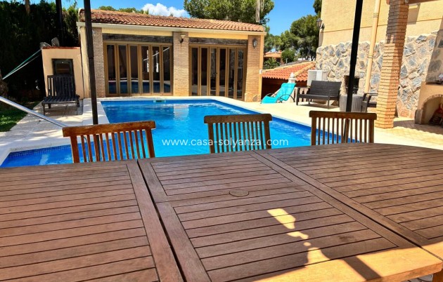 Reventa - Villa - Los Balcones - Costa Blanca