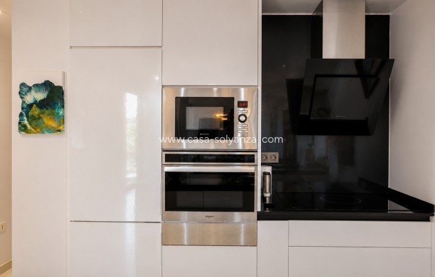 Reventa - Apartamento / piso - Los Altos - AMANECER