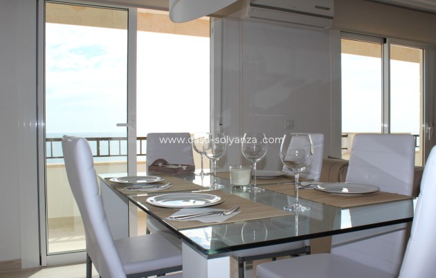 Resale - Apartment / flat - Mil Palmeras - Costa Blanca