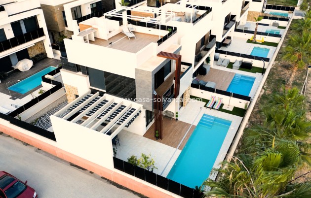 New Build - Villa - Dehesa De Campoamor