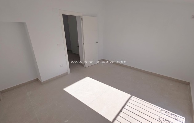 Resale - Townhouse - Pinoso - Inland