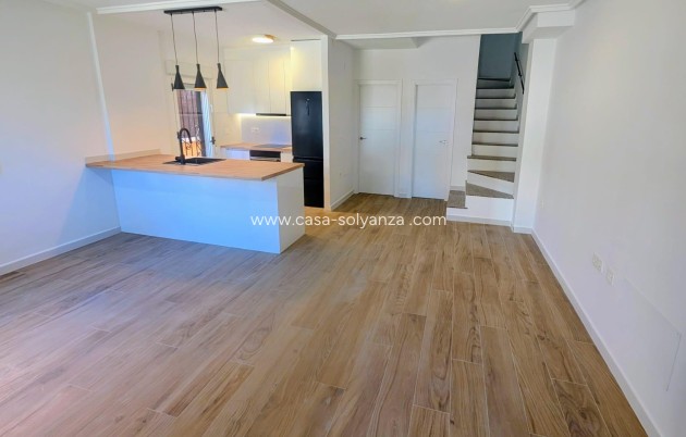 Resale - Villa - Orihuela Costa - Costa Blanca