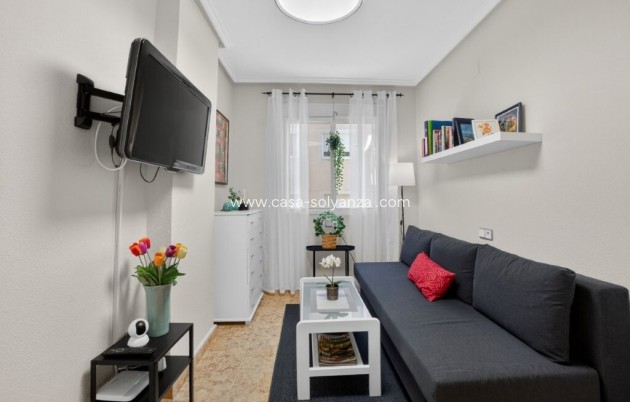 Resale - Apartment / flat - Torrevieja - Costa Blanca