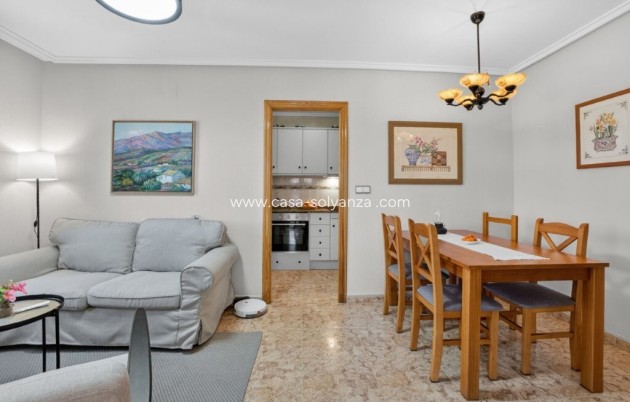 Resale - Apartment / flat - Torrevieja - Costa Blanca
