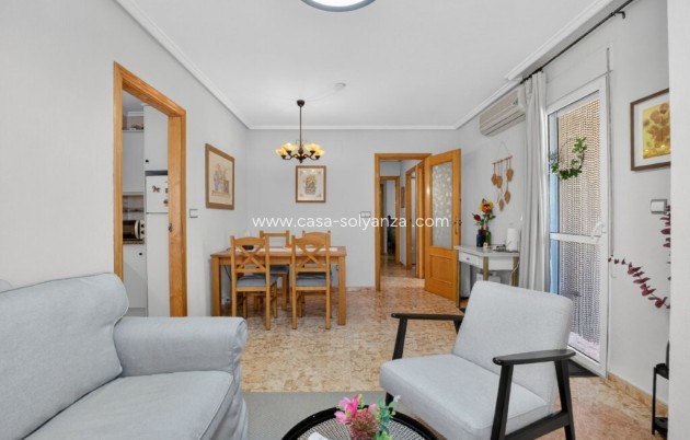 Resale - Apartment / flat - Torrevieja - Costa Blanca