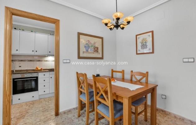 Resale - Apartment / flat - Torrevieja - Costa Blanca