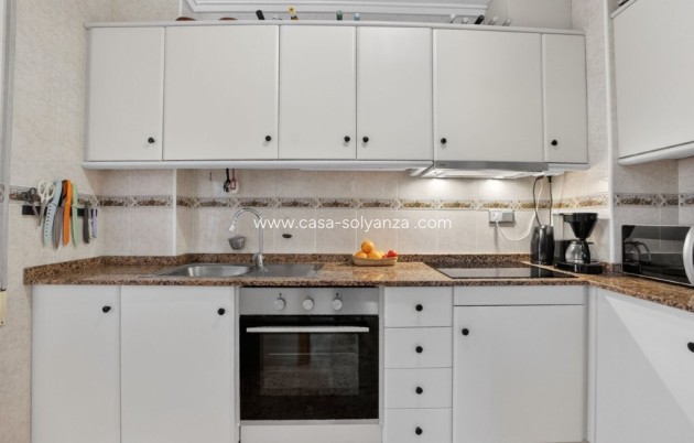 Resale - Apartment / flat - Torrevieja - Costa Blanca