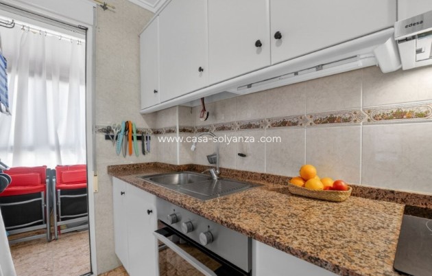 Resale - Apartment / flat - Torrevieja - Costa Blanca