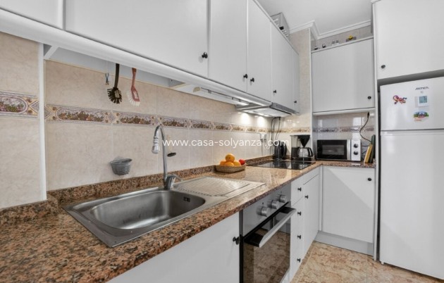 Resale - Apartment / flat - Torrevieja - Costa Blanca
