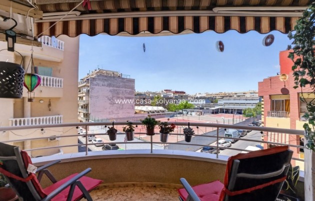 Resale - Apartment / flat - Torrevieja - Costa Blanca