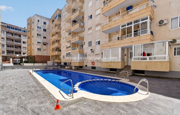 Resale - Apartment / flat - Torrevieja - Costa Blanca