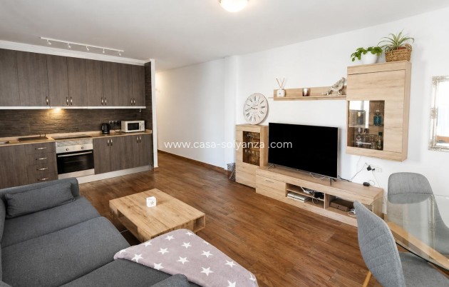 Resale - Apartment / flat - Torrevieja - Playa del Cura