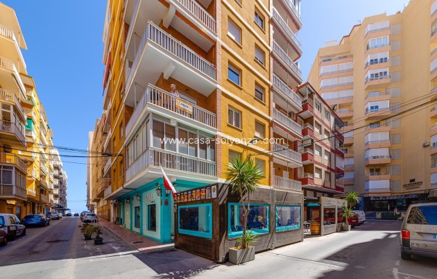 Resale - Apartment / flat - Torrevieja - Playa del Cura