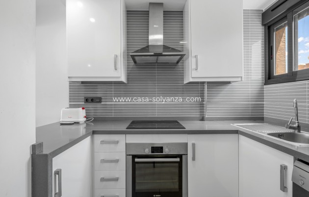 Reventa - Apartamento / piso - Orihuela Costa - La Zenia