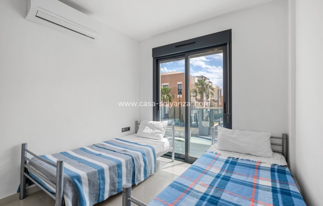 Reventa - Apartamento / piso - Orihuela Costa - La Zenia