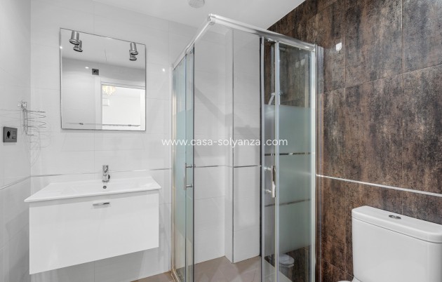 Reventa - Apartamento / piso - Orihuela Costa - La Zenia