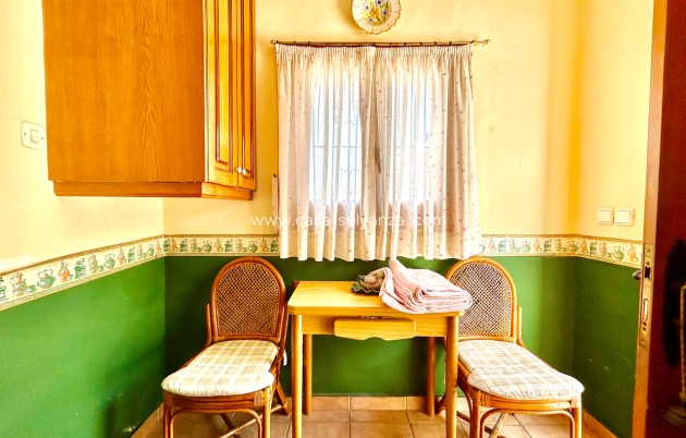 Herverkoop - Villa - La Zenia - Costa Blanca
