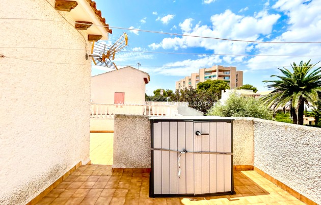 Herverkoop - Villa - La Zenia - Costa Blanca