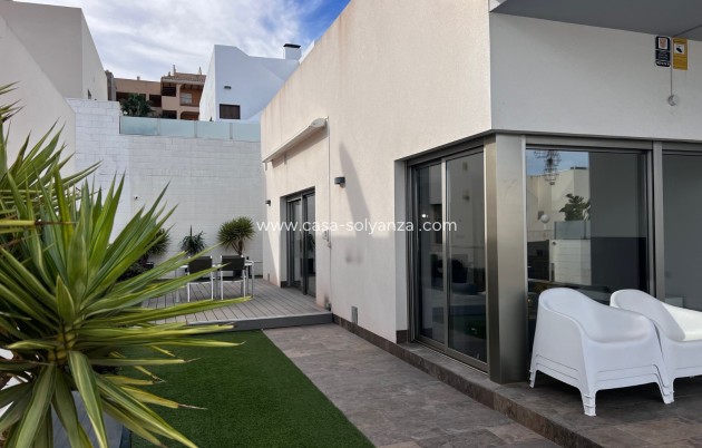 Resale - Villa - Orihuela Costa - Costa Blanca