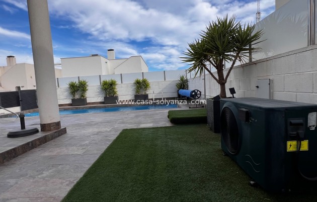 Resale - Villa - Orihuela Costa - Costa Blanca