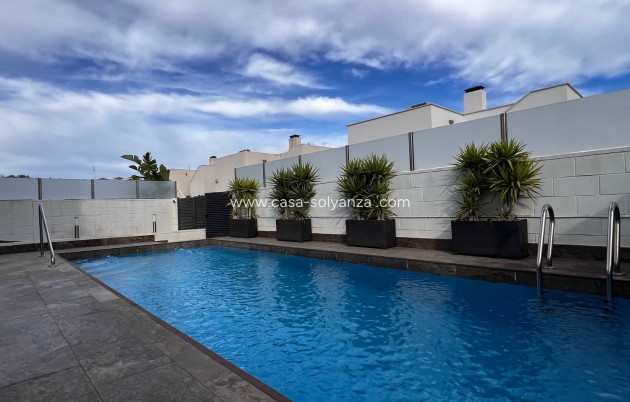 Resale - Villa - Orihuela Costa - Costa Blanca