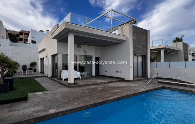Resale - Villa - Orihuela Costa - Costa Blanca