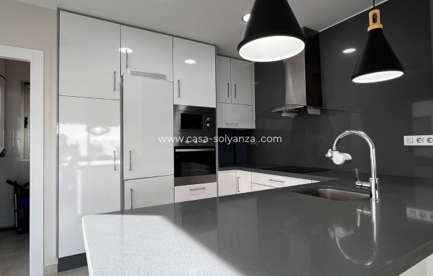 Resale - Villa - Orihuela Costa - Costa Blanca