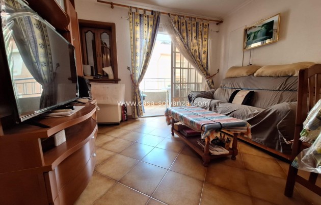 Resale - Apartment / flat - Torrevieja - Playa de los Locos