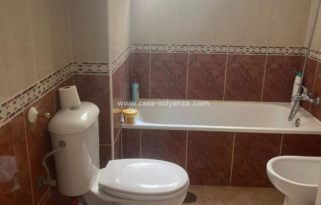 Resale - Apartment / flat - Torrevieja - Playa de los Locos