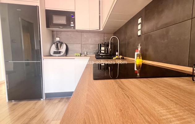Reventa - Apartamento / piso - Torrevieja - La veleta