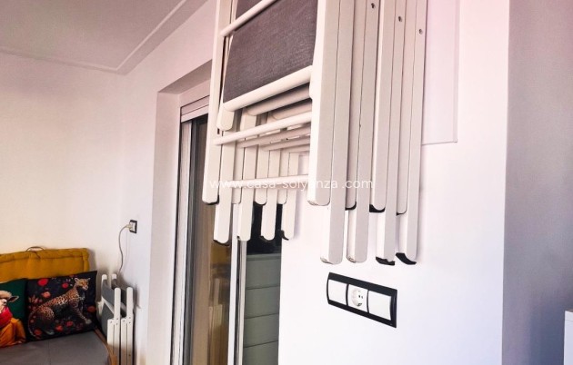 Reventa - Apartamento / piso - Torrevieja - La veleta