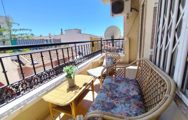Resale - Apartment / flat - Torrevieja - Center