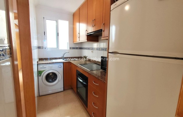 Resale - Apartment / flat - Torrevieja - Center